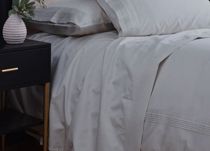Linen Obsession "Pleated" 500 Thread Count Egyptian Cotton Sateen Bed Linen in Silver