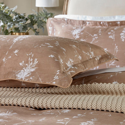 Christy "Silhouette" Duvet Cover Sets in Gold