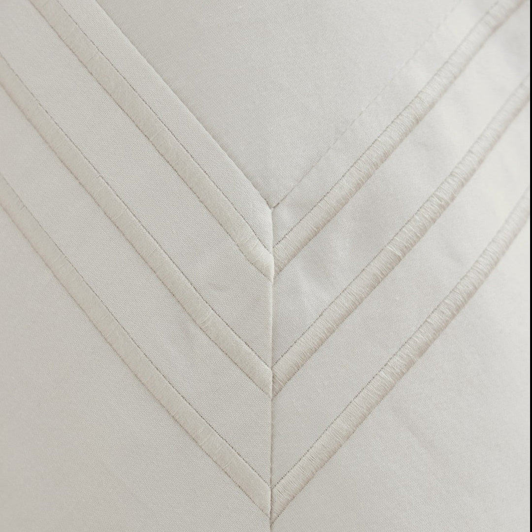 Linen Obsession 500 Thread Count "Triple Line" Egyptian Cotton Sateen Flat Sheet in Ivory