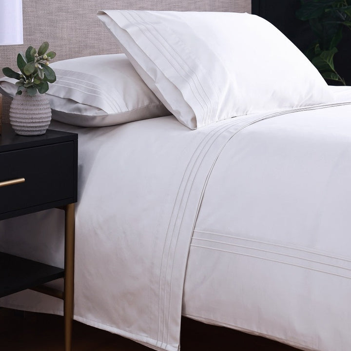 Linen Obsession 500 Thread Count "Triple Line" Egyptian Cotton Sateen Pillowcase in White