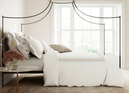 V&A "Riya" Duvet Cover in Linen
