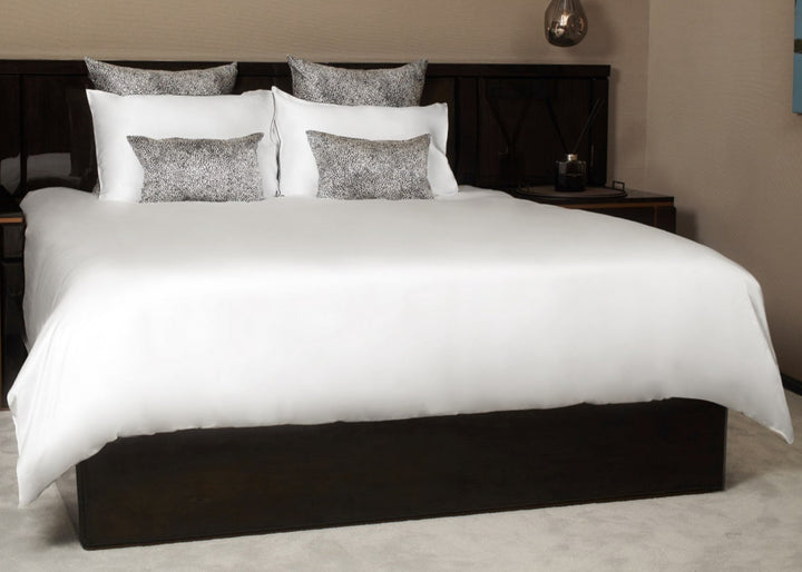 Mayfairsilk "Mulberry Silk" Duvet Cover in Brilliant White