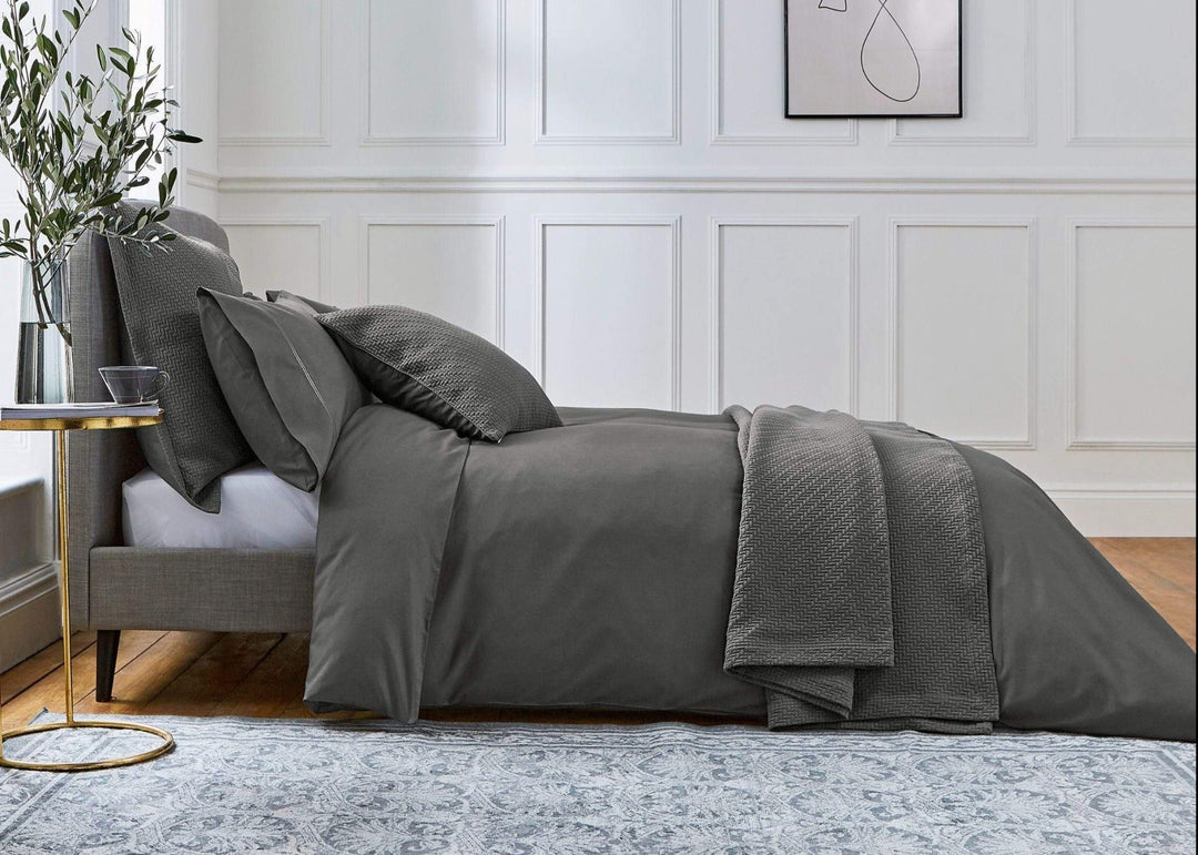 Bedeck of Belfast 300 Thread Count "Andaz" Pillowcase in Charcoal