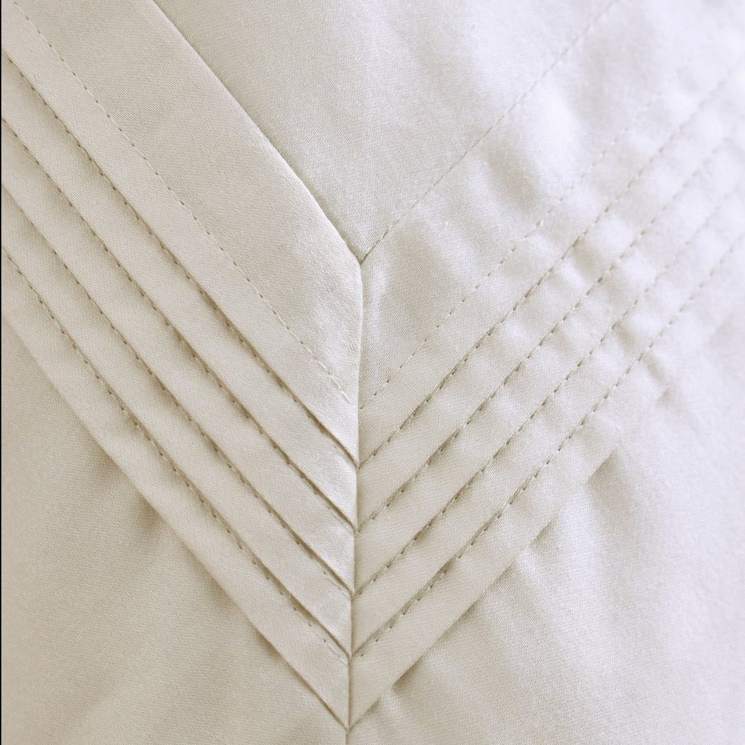 Linen Obsession "Pleated" 500 Thread Count Egyptian Cotton Sateen Bed Linen in Ivory (cream)